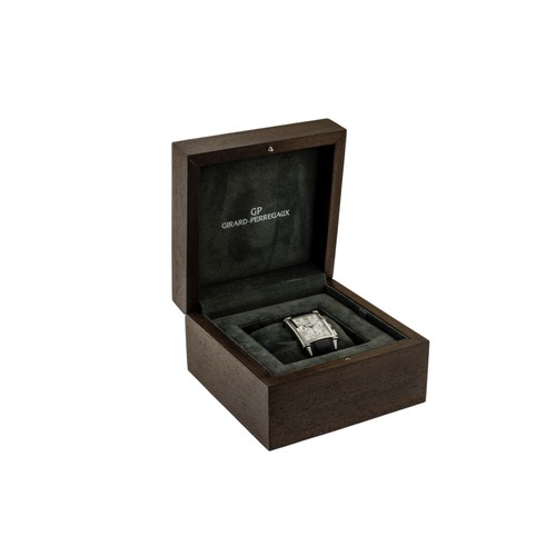 250 - GIRAUD PERREGAUX: A STEEL COLORADO GRAND LIMITED EDITION CHRONOGRAPH WRISTWATCH;Ref 25840, No. 38/10... 