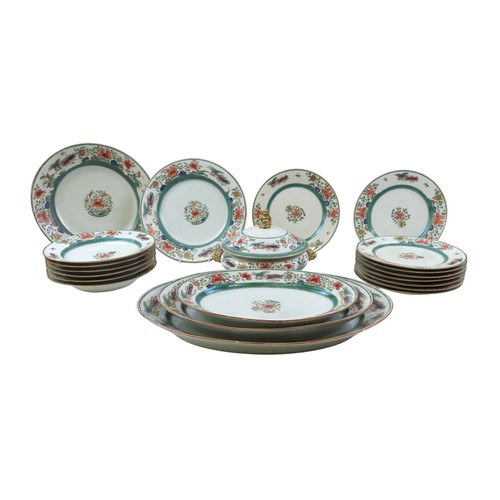 4 - A SAMSON FAMILLE VERTE PART DINNER SERVICELATE 19TH CENTURYthe part service comprised of three gradu... 