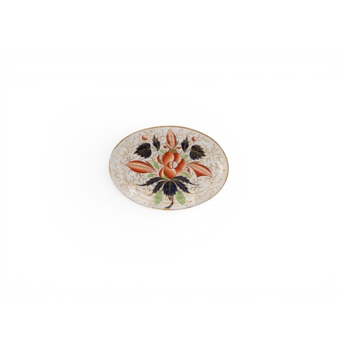 18 - A COALPORT IMARI PATTERN PART DESSERT SERVICE comprising an oval comport, side dishes and plates and... 