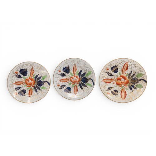 18 - A COALPORT IMARI PATTERN PART DESSERT SERVICE comprising an oval comport, side dishes and plates and... 