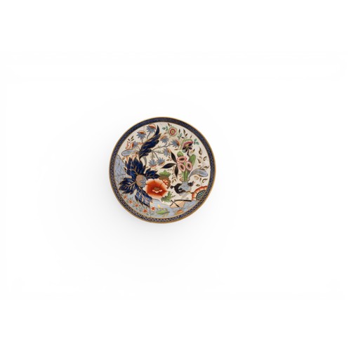 18 - A COALPORT IMARI PATTERN PART DESSERT SERVICE comprising an oval comport, side dishes and plates and... 