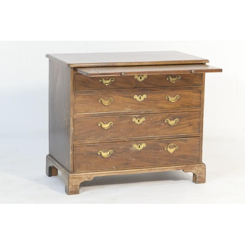 549 - George III mahogany bachelor's chest, circa 1780, the top with a moulded edge over a pullout brushin... 