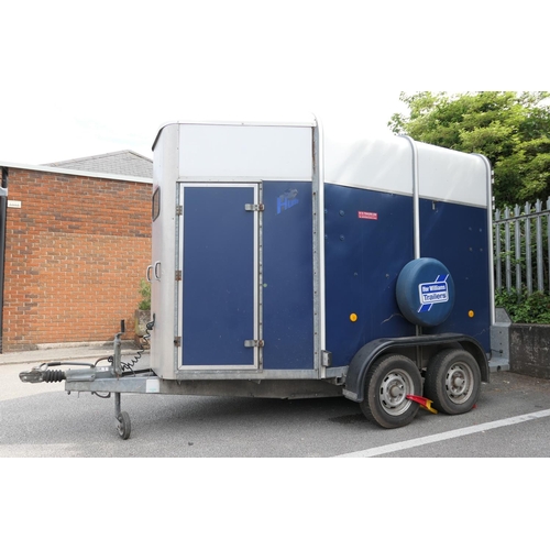652 - Ifor Williams horse trailer, HB505 (blue), 2000 model, with handbook