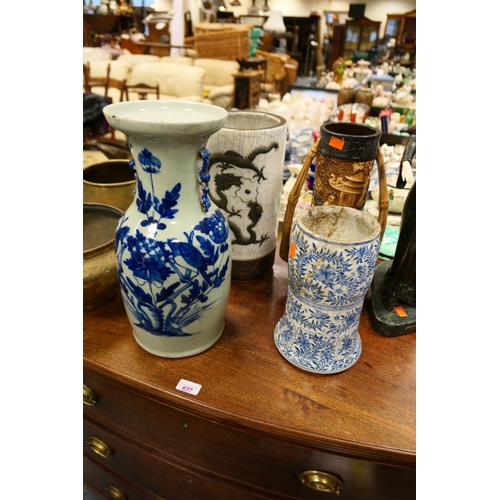 188 - Chinese blue and white vase, further Oriental vases (4)