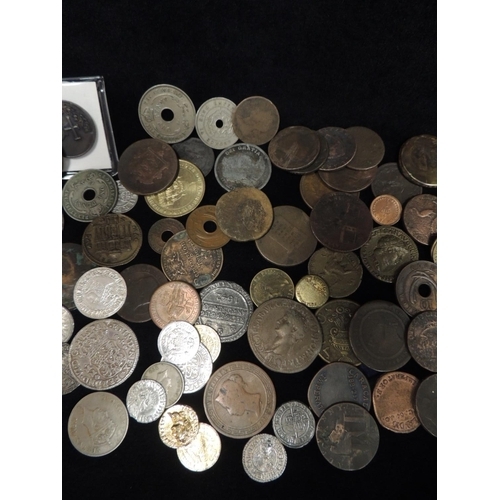 472 - Quantity of mixed coins, tokens and replicas including a Masonic penny