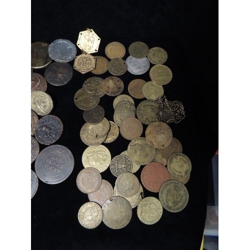 472 - Quantity of mixed coins, tokens and replicas including a Masonic penny