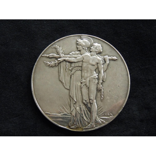 484 - Military Interest: Royal Mint Armistice 10th anniversary silver medallion November 11th 1928, large ... 