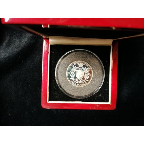 474 - Piedfort £5 silver proof coin celebrating the Royal engagement of Prince William and Catherine, weig... 