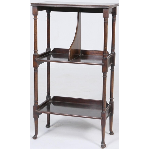 779 - Mahogany bookstand, 19th Century, in Georgian style having a bi-sectional mid shelf supported on sle... 