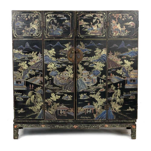 791 - Chinese painted and black lacquered cabinet, early 20th Century, having two bifold doors decorated t... 