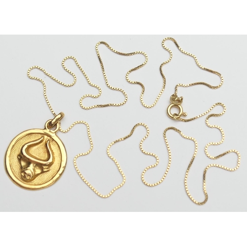 416 - 18ct gold fine box link necklace, with ring clasp, length 60cm, weight approx. 3.8g, together with a... 