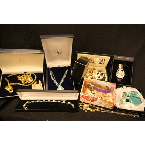 378 - Box of decorative costume jewellery