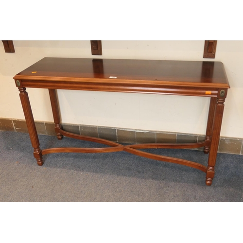 490 - Modern walnut console or hall table, length 121cm, depth 39.5cm, height 69cm