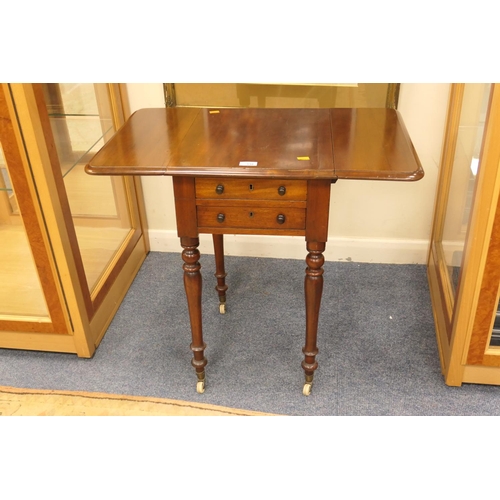 510 - Early Victorian mahogany drop leaf work table