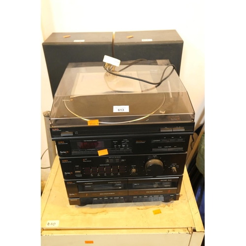 613 - Aiwa Series 70 stacking stereo