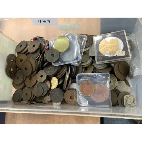 449 - Large quantity of mixed foreign coinage including Canada, Turkey and other Middle Eastern, Russian, ... 