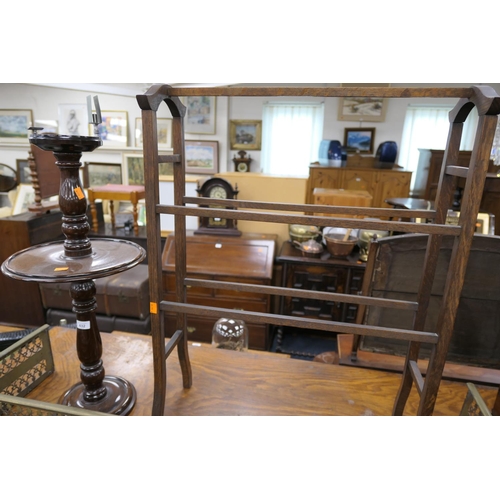 632 - Turned mahogany smoker's stand and an oak towel rail (2)