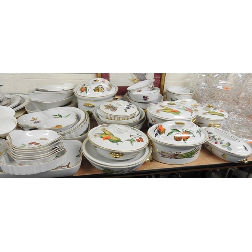 42 - Large quantity of Royal Worcester Evesham pattern cooking wares including lidded casserole pots and ... 