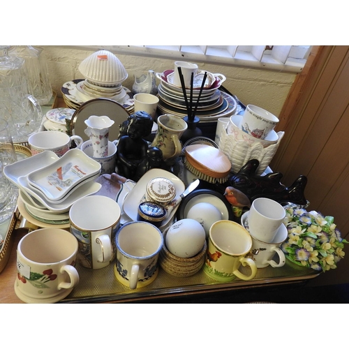 52 - Mixed ceramics including an Emma Bridgewater mug signed 'SP', eight Mintons floral decorated and gil... 