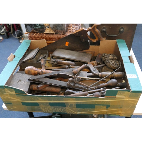 530A - Box of engineering tools