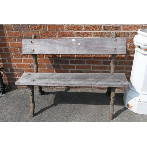 780 - Victorian and later cast iron and wooden slatted garden bench, width 123cm, height 86cm