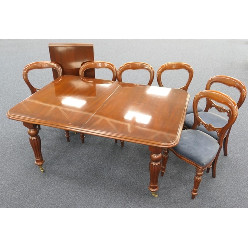 929 - Victorian style mahogany finish extendable dining table with six balloon back dining chairs, table w... 