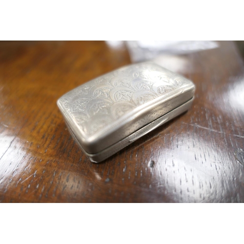 216 - George III silver snuff box, by John Shaw, Birmingham 1809, curved rectangular form, with bright cut... 