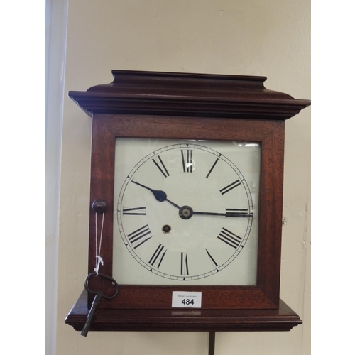 484 - Mahogany cased fusee bracket regulator timepiece, height 34cm, width 30cm
Please note our special co... 