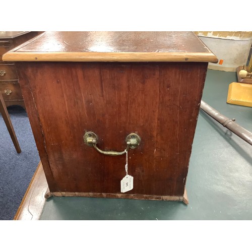 639 - Victorian mahogany collector's table cabinet