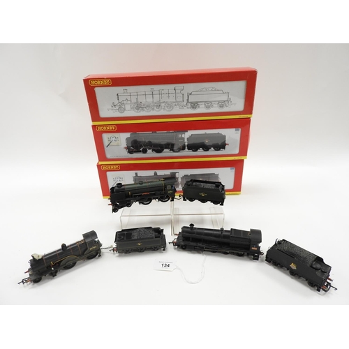 134 - Hornby 00 gauge Schools Class, BR, loco and tender, 30901, 'Winchester' (boxed); also Hornby 00 gaug... 