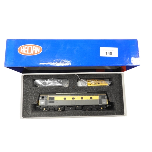 148 - Heljan 00 gauge, inter-city locomotive 'Sealion', 33065 (boxed)
NB: Lots 114-175 are from a deceased... 