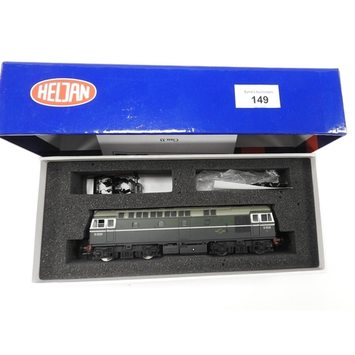 149 - Heljan 00 gauge, BR, Class 33, D6526, loco in weathered BR green (boxed)
NB: Lots 114-175 are from a... 