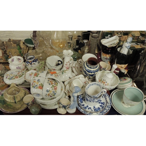 21 - Mixed ceramics including a Susie Cooper Azalea pattern cup, saucer and side plate, Royal Crown Derby... 
