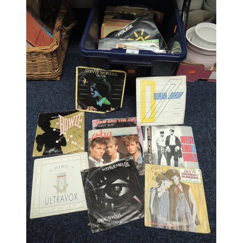 49 - Mixed 45rpm singles, many without sleeves, including David Bowie, Adam and the Ants and The Police (... 
