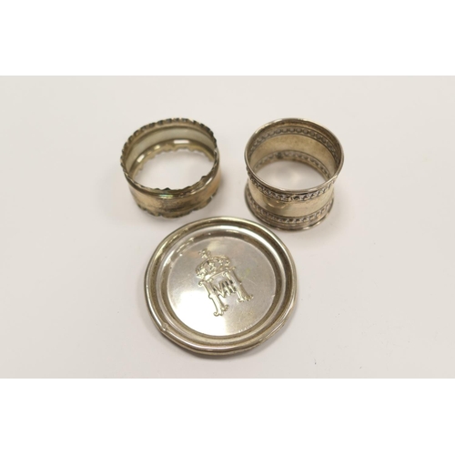 371 - Silver napkin ring, 830 std silver coaster and an 800 std silver napkin ring (3)