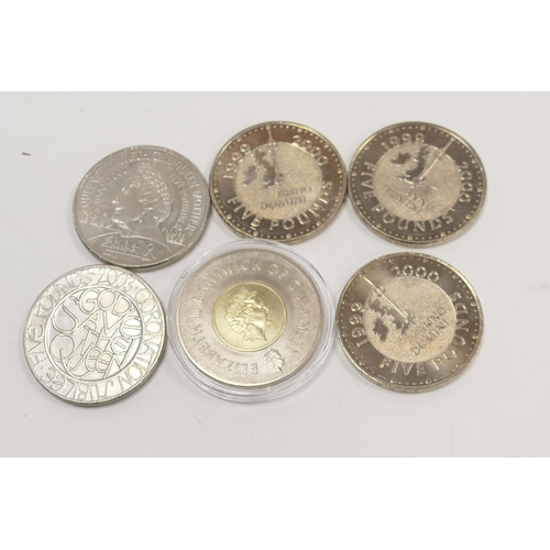 375 - Small number of cupro-nickel crowns including Millennium and Coronation Jubilee editions