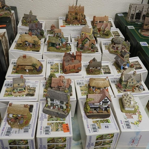 62 - Twenty-four Lilliput Lane cottage and other figures including a limited edition 'The Buck and the Do... 