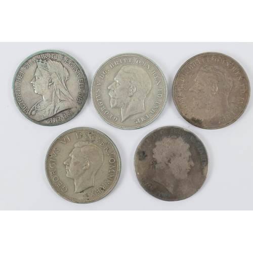 196 - George III crown, 1819 (P), also a Victorian crown, 1900 (P/F), two George V Jubilee crowns, 1935 (V... 