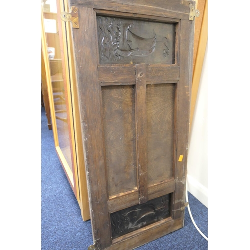 641 - Arts and Crafts period mirrored oak wall mounted hall stand, fitted with an upper shelf over an oval... 