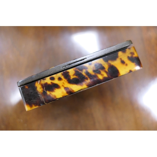 380 - Tortoiseshell snuff box, early 19th Century, rectangular form, the cover pressed with chequerboard a... 