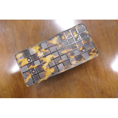 380 - Tortoiseshell snuff box, early 19th Century, rectangular form, the cover pressed with chequerboard a... 