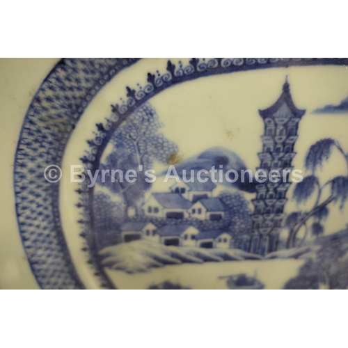 6 - Chinese blue and white meat dish, Qianlong (1736-95), centred with a tall pagoda landscape, 25.5cm x... 