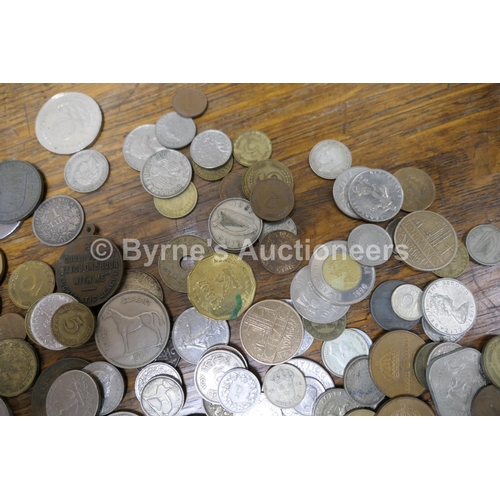 207 - Mixed world coins, mostly 20th Century