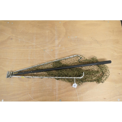 24 - Hardy alloy folding landing net