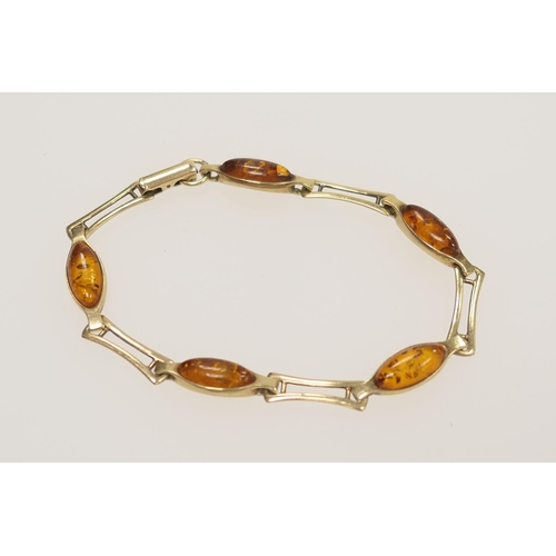 222 - 9ct gold and Baltic amber bracelet, length 18cm, gross weight 7.7g