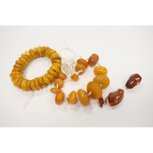 246 - Butterscotch amber beaded bracelet, weight 67.4g, number of butterscotch amber beads, weight 46g and... 