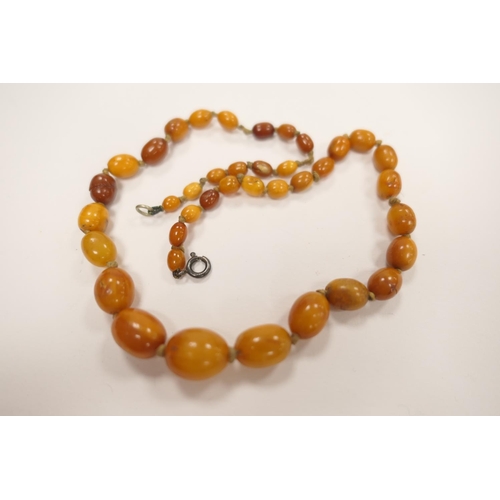 247 - Butterscotch amber necklace, gross weight 12.3g