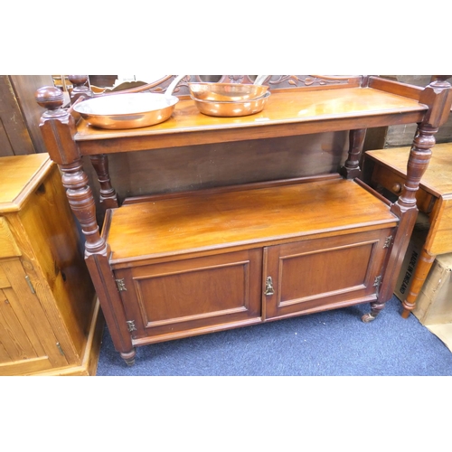 463 - Victorian mahogany dumb waiter, circa 1880, width 118cm, depth 46cm, height 115.5cm