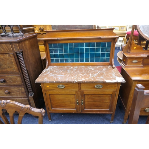 490 - Edwardian mahogany and inlaid three piece bedroom suite comprising mirrored triple wardrobe, height ... 