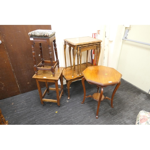 447 - Victorian small octagonal topped walnut occasional table, nest of glass topped walnut occasional tab... 